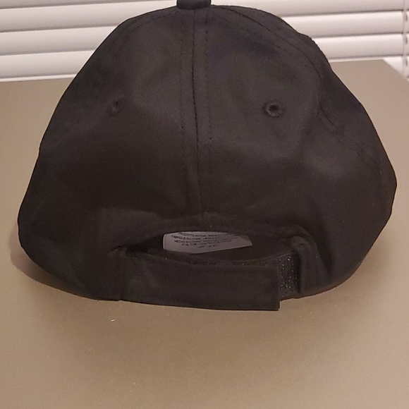 Toddler Moschino cap - Picture 2 of 3